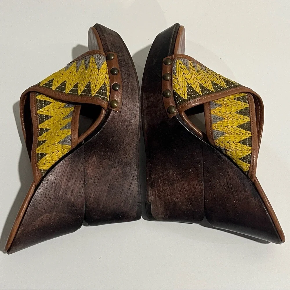 Diane Von Furstenberg Yellow‎ Woven Strap Platform Wood Wedge Sandals Sz 5.5